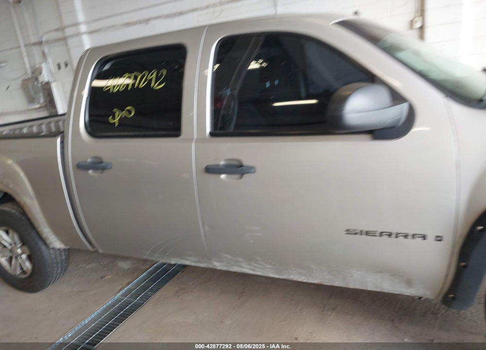 2007 GMC SIERRA 1500 SLE1/SLE2/SLT/WORK TRUCK VIN: 2GTEK13M271711444