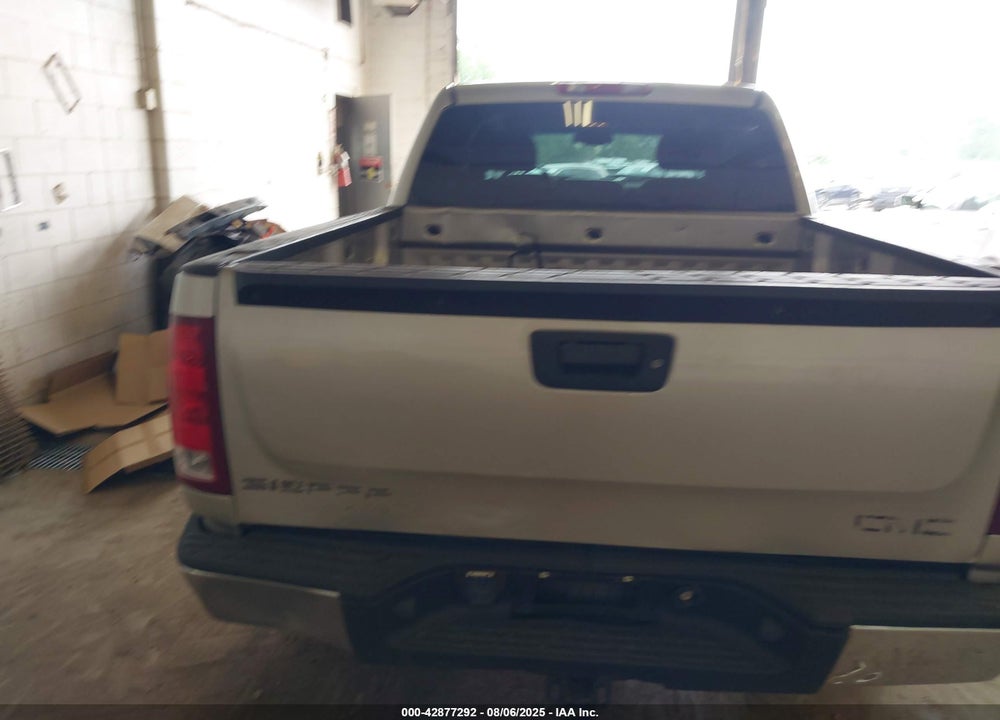 2007 GMC SIERRA 1500 SLE1/SLE2/SLT/WORK TRUCK VIN: 2GTEK13M271711444