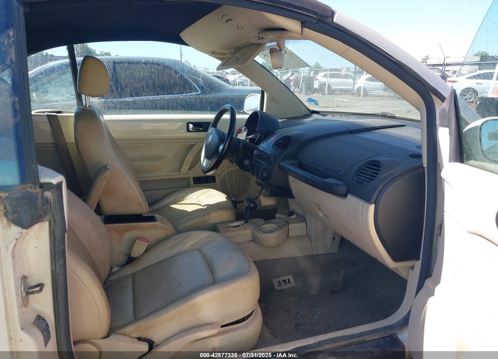 2004 VOLKSWAGEN NEW BEETLE GLS 1.8T VIN: 3VWCD31Y64M347601