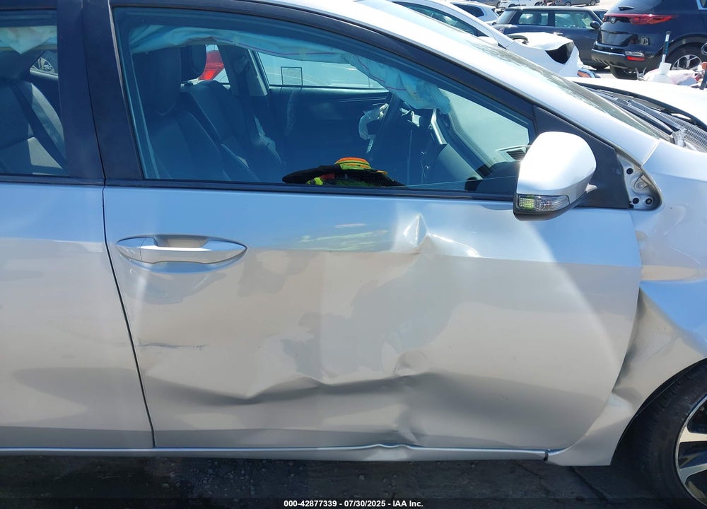 2018 TOYOTA COROLLA VIN: 5YFBURHE2JP775313