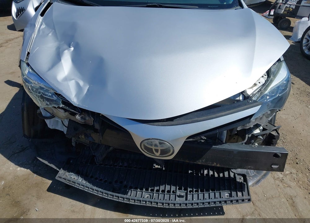 2018 TOYOTA COROLLA VIN: 5YFBURHE2JP775313