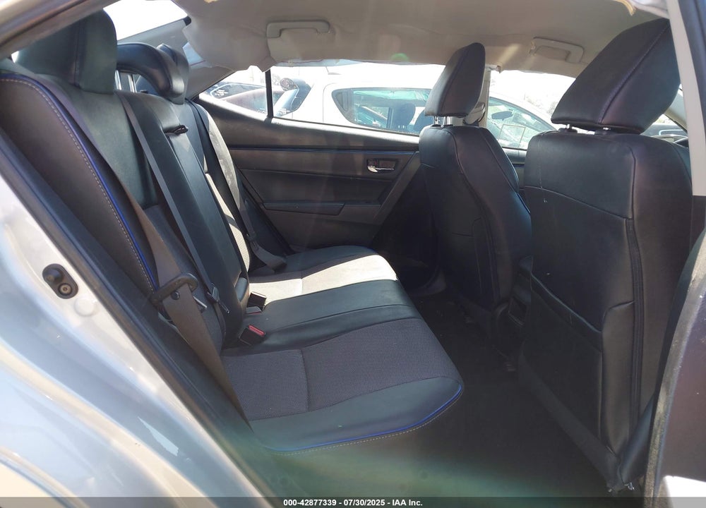 2018 TOYOTA COROLLA VIN: 5YFBURHE2JP775313
