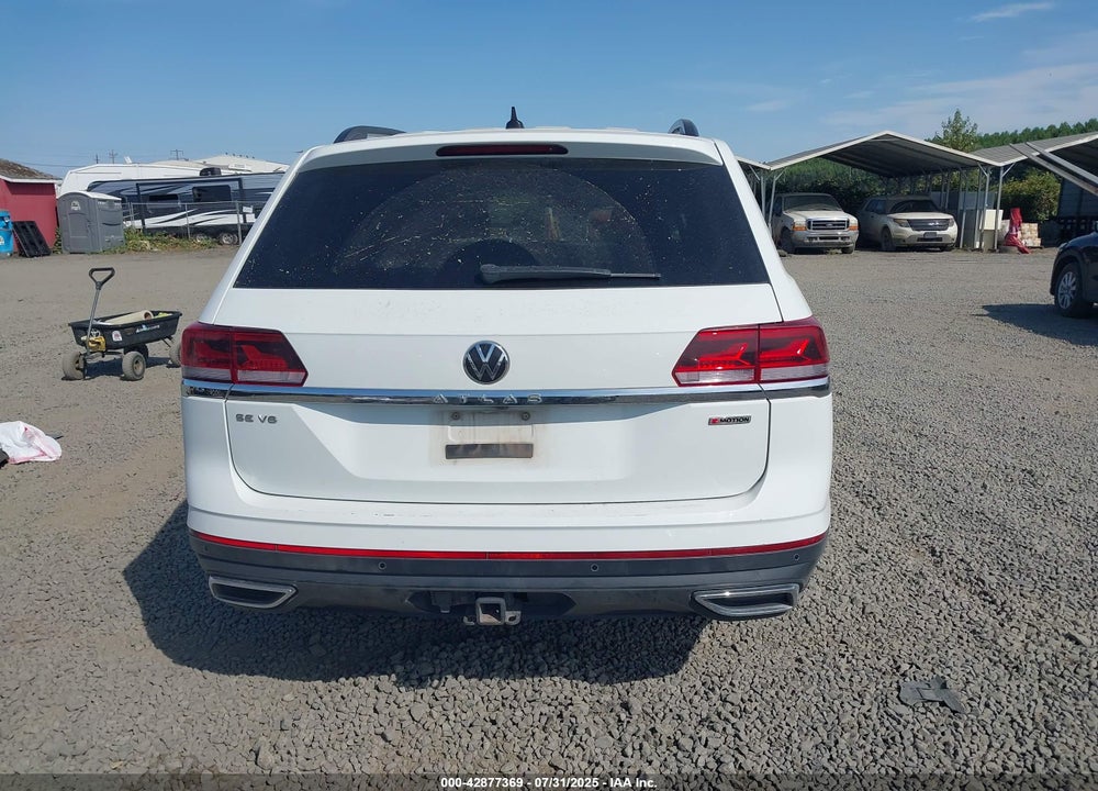 2022 VOLKSWAGEN ATLAS VIN: 1V2KR2CA0NC558000