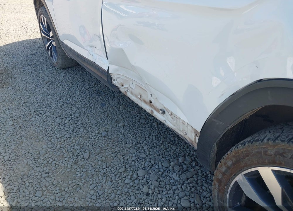 2022 VOLKSWAGEN ATLAS VIN: 1V2KR2CA0NC558000