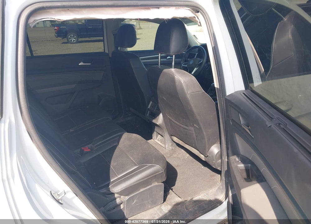 2022 VOLKSWAGEN ATLAS VIN: 1V2KR2CA0NC558000