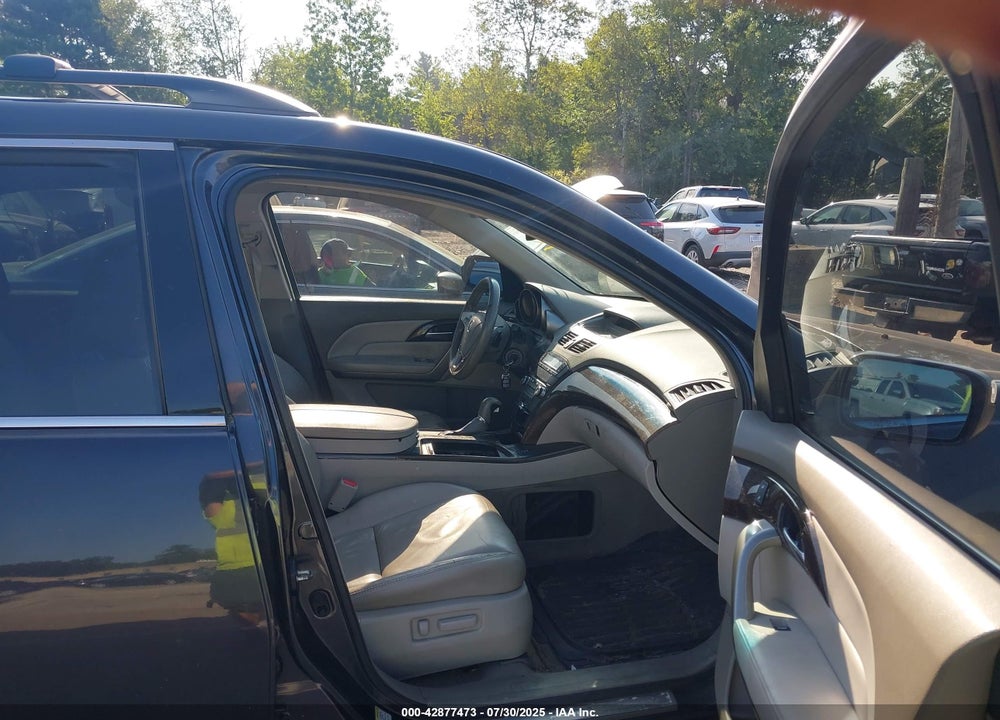 2013 ACURA MDX VIN: 2HNYD2H28DH514005