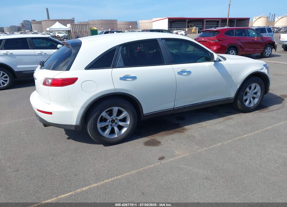 2003 INFINITI FX35 VIN: JNRAS08U53X102525