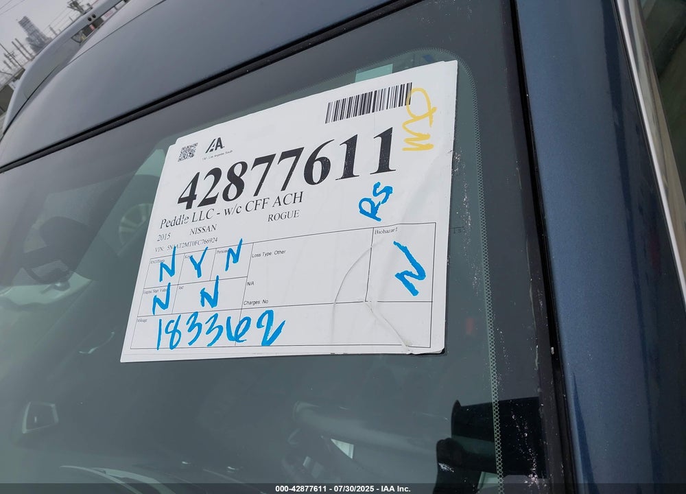 2015 NISSAN ROGUE VIN: 5N1AT2MT0FC766924