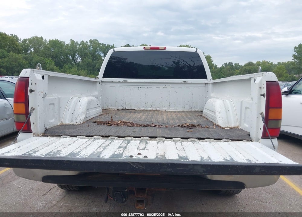 2003 GMC SIERRA 1500 SLT VIN: 2GTEK19T731102665
