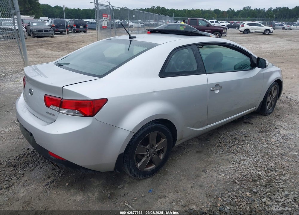 2010 KIA FORTE KOUP VIN: KNAFU6A21A5263231