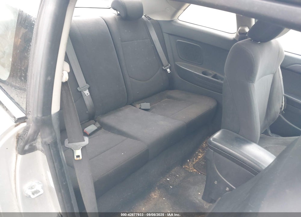 2010 KIA FORTE KOUP VIN: KNAFU6A21A5263231