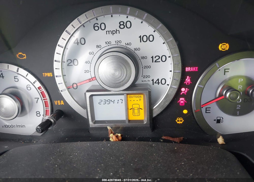 2011 HONDA PILOT EX-L VIN: 5FNYF4H67BB040288