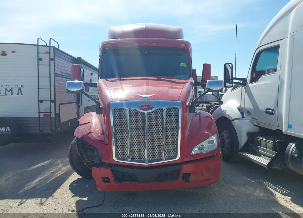 2022 PETERBILT 579 VIN: 1XPBDP9X0ND813648