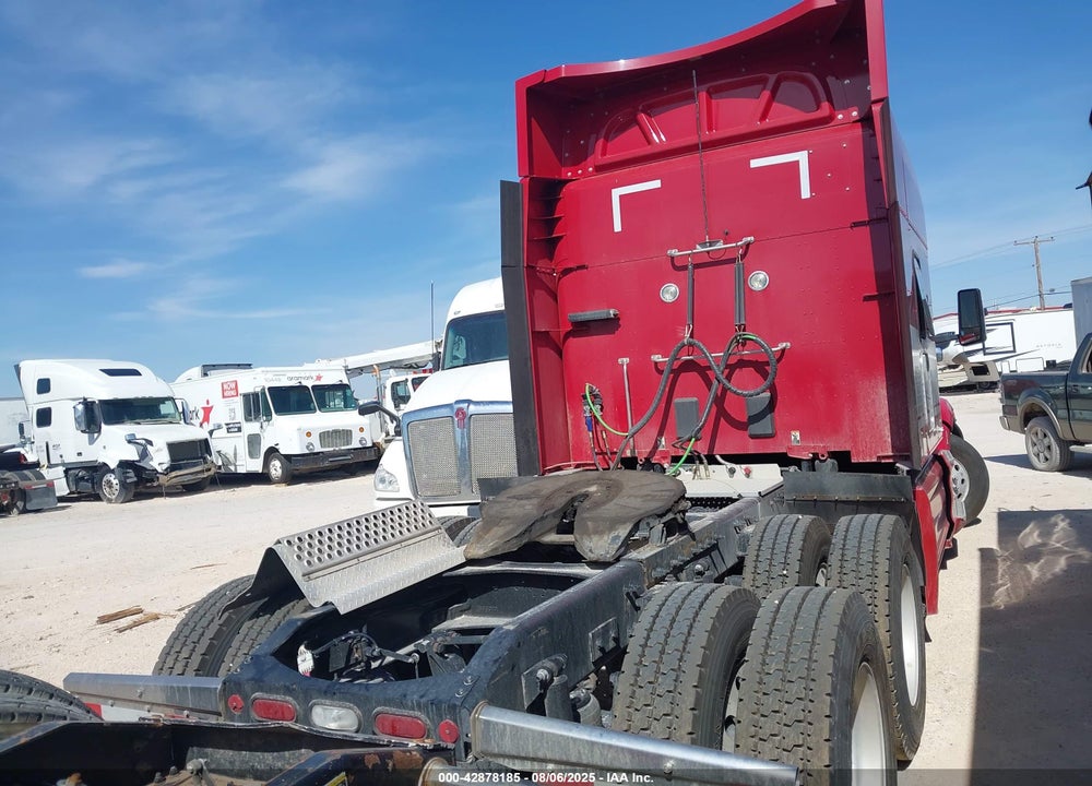 2022 PETERBILT 579 VIN: 1XPBDP9X0ND813648