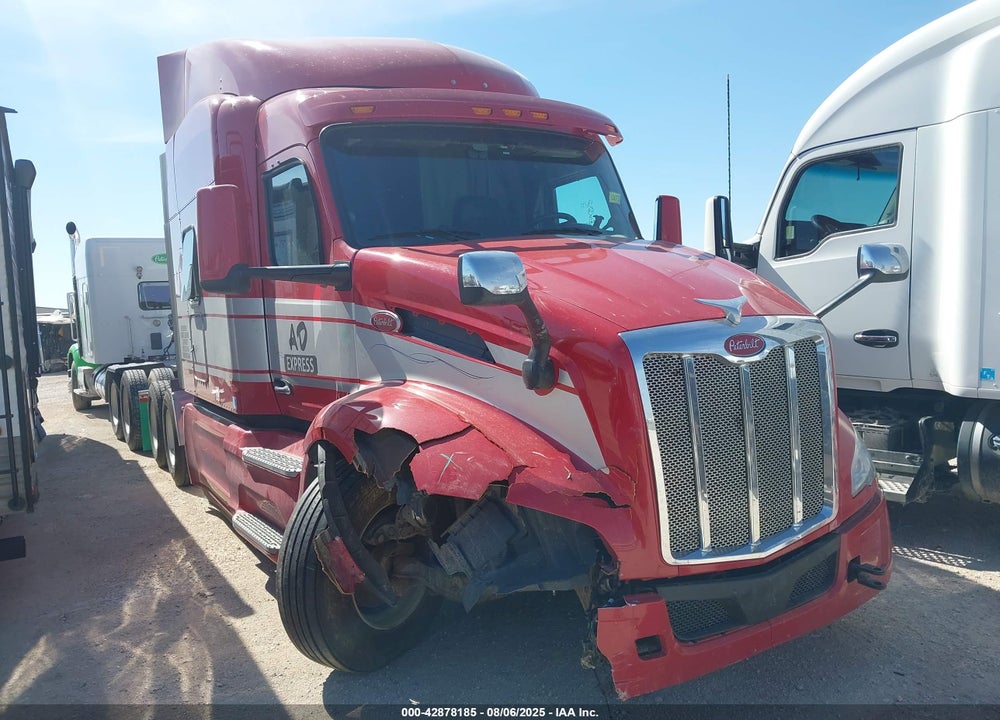 2022 PETERBILT 579 VIN: 1XPBDP9X0ND813648