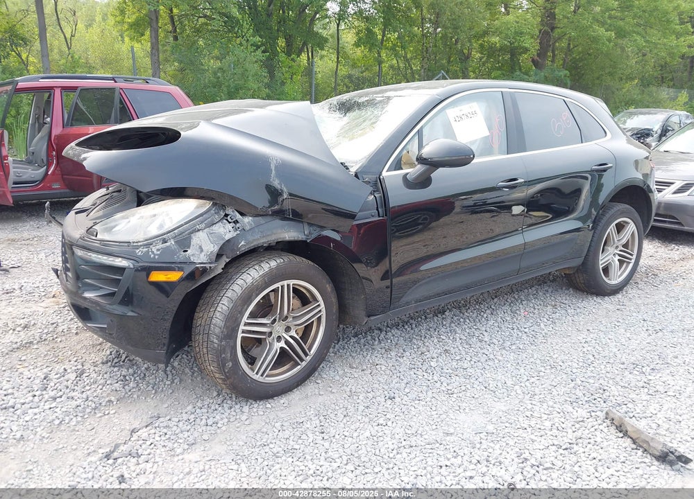 2015 PORSCHE MACAN VIN: WP1AB2A59FLB69833