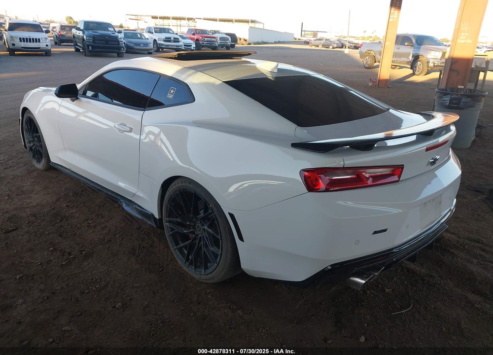 2017 CHEVROLET CAMARO VIN: 1G1FH1R77H0109150