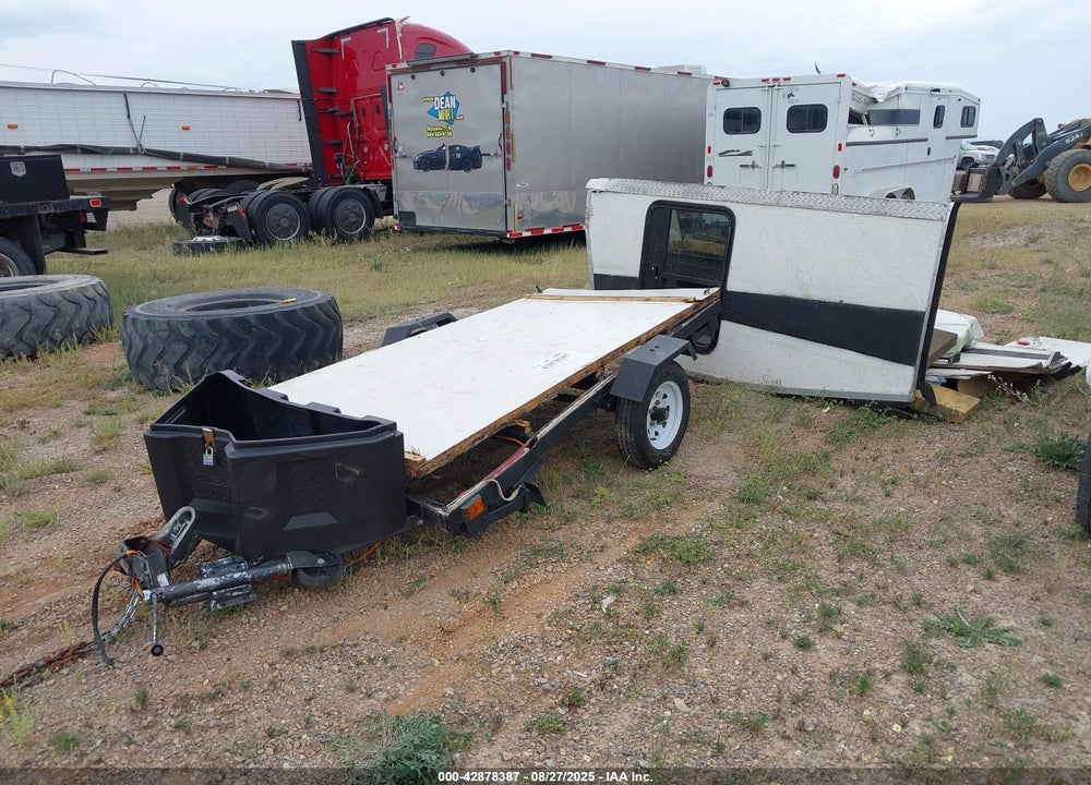 2014 OTHER --- VIN: LN2UT0818EG050068