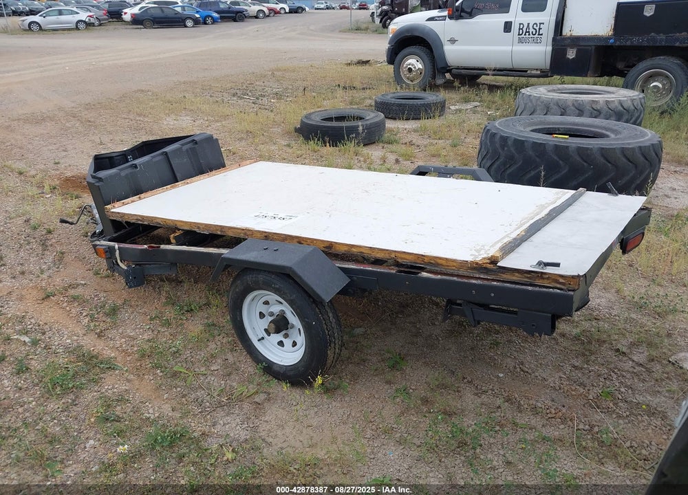 2014 OTHER --- VIN: LN2UT0818EG050068