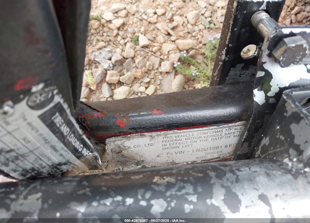 2014 OTHER --- VIN: LN2UT0818EG050068