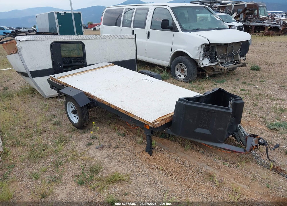 2014 OTHER --- VIN: LN2UT0818EG050068