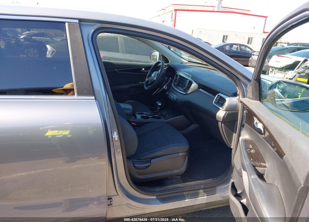 2020 KIA SORENTO VIN: 5XYPG4A37LG656978