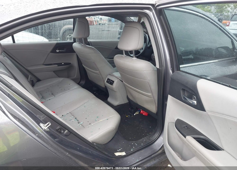 2016 HONDA ACCORD EX-L V-6 VIN: 1HGCR3F83GA010013