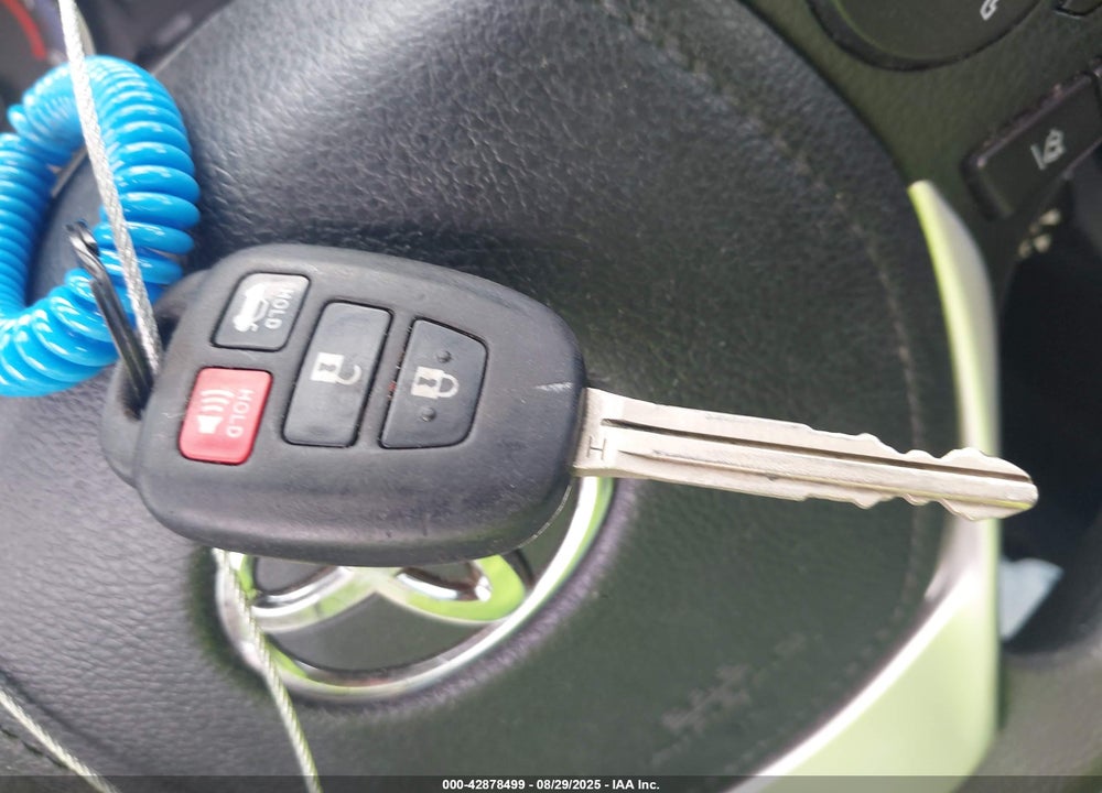 2018 TOYOTA COROLLA VIN: 2T1BURHE7JC097495