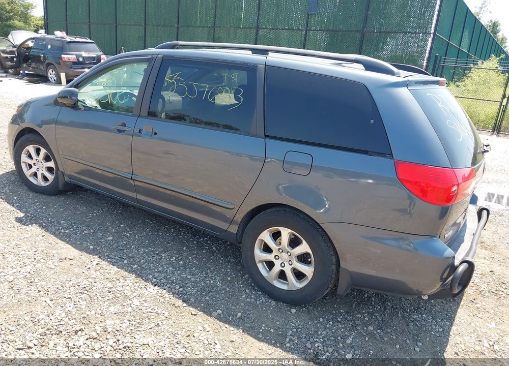 2008 TOYOTA SIENNA LE VIN: 5TDZK23C38S210751