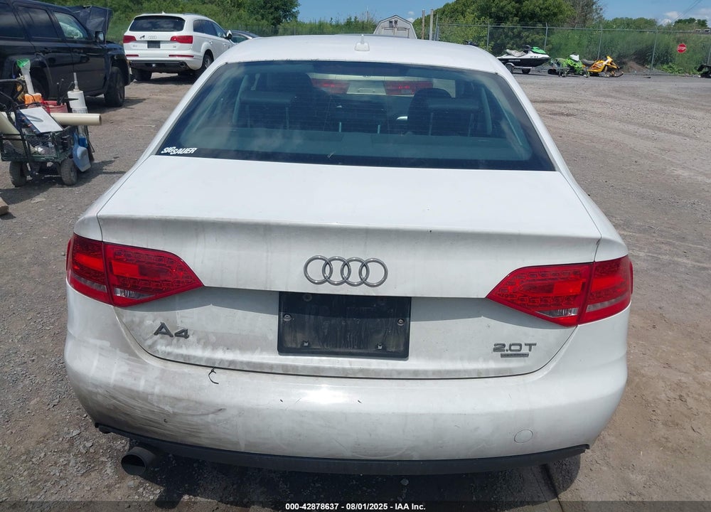 2010 AUDI A4 VIN: WAUHFAFL7AN049237