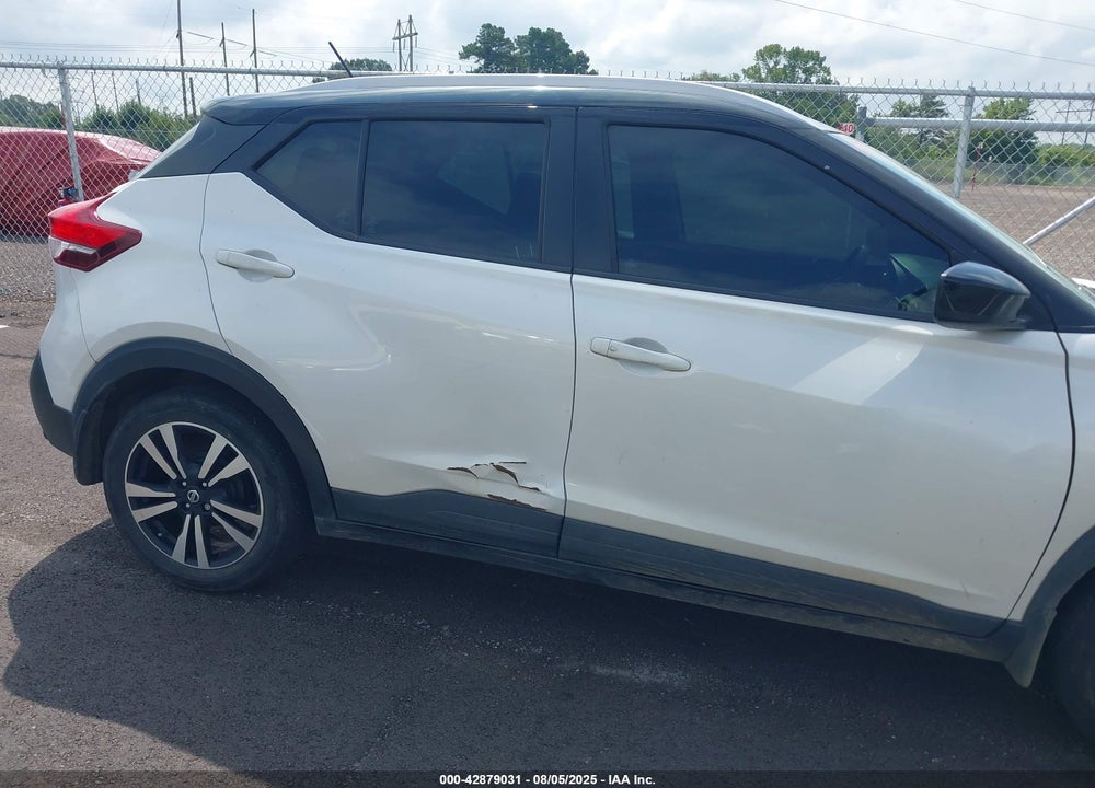 2019 NISSAN KICKS VIN: 3N1CP5CU9KL496820