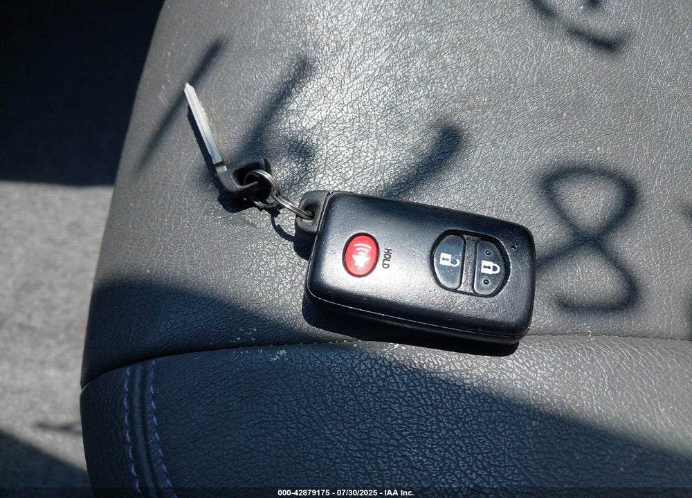 2010 TOYOTA PRIUS II VIN: JTDKN3DU8A0092260