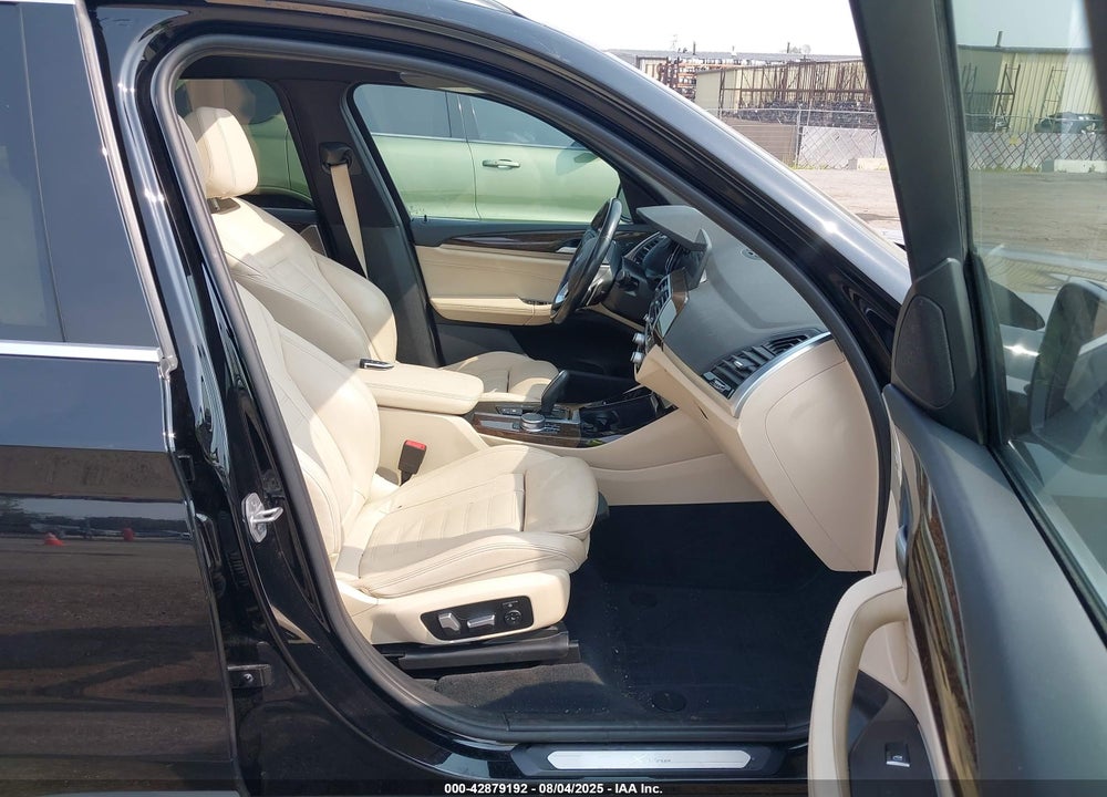 2018 BMW X3 VIN: 5UXTR9C51JLC82651