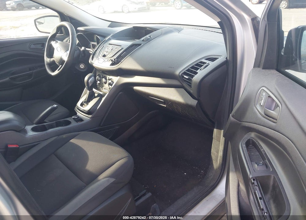 2016 FORD ESCAPE VIN: 1FMCU0F71GUA59627