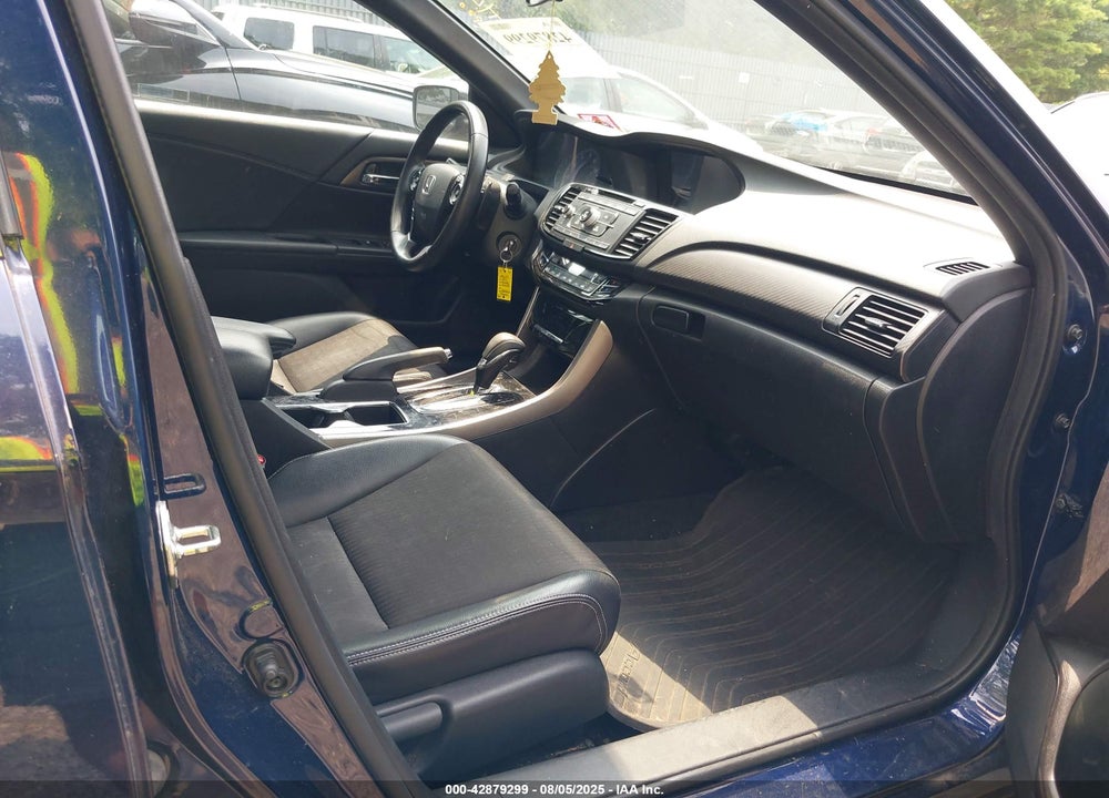 2017 HONDA ACCORD VIN: 1HGCR2F5XHA297142