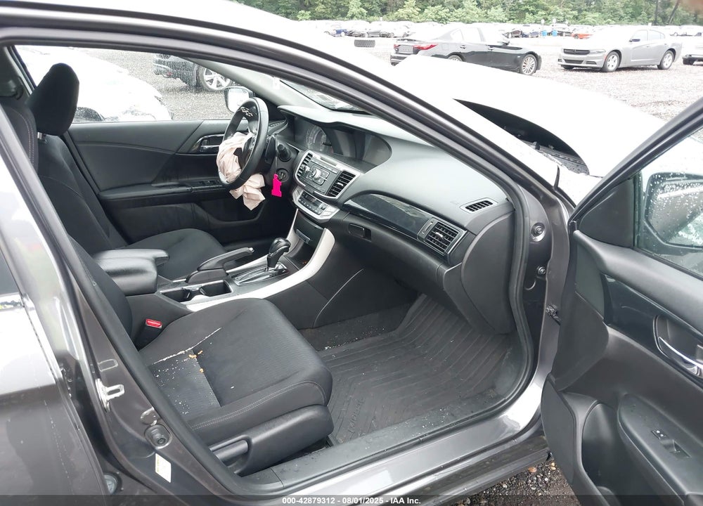 2015 HONDA ACCORD VIN: 1HGCR2F57FA269599