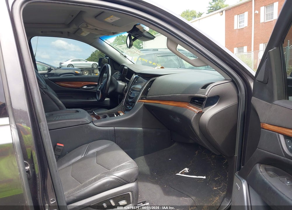 2016 CADILLAC ESCALADE VIN: 1GYS4CKJ0GR366240