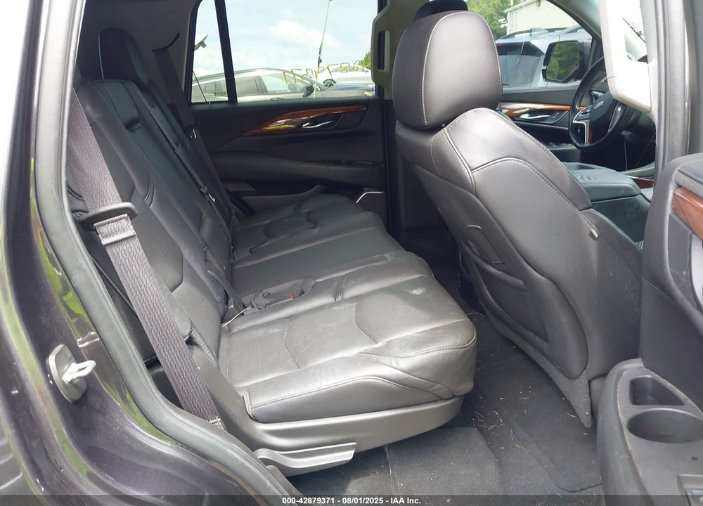 2016 CADILLAC ESCALADE VIN: 1GYS4CKJ0GR366240