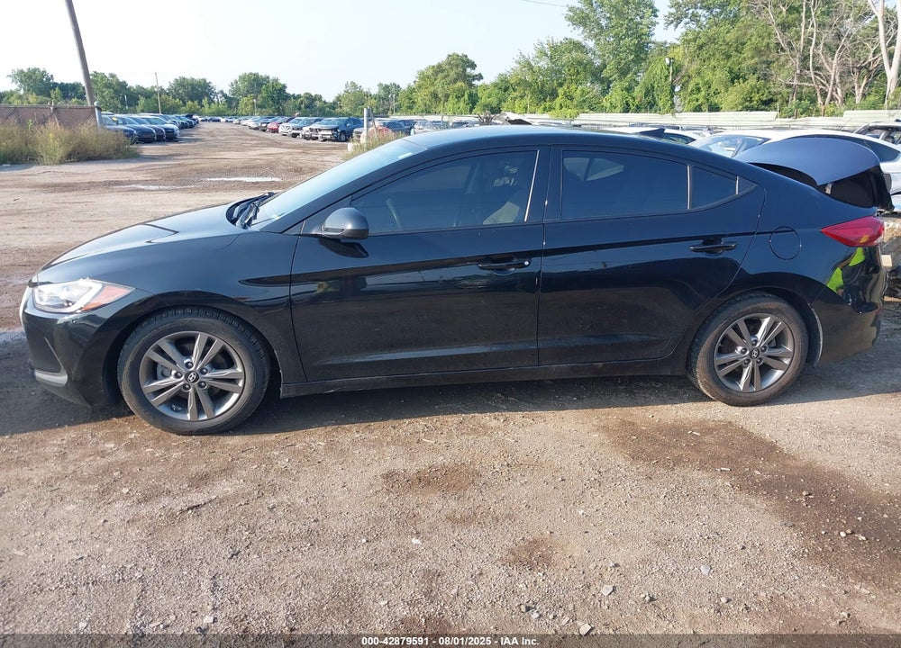 2018 HYUNDAI ELANTRA VIN: 5NPD84LF8JH287268