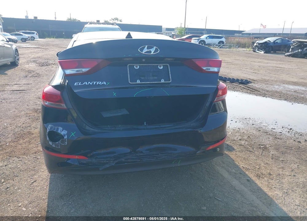 2018 HYUNDAI ELANTRA VIN: 5NPD84LF8JH287268