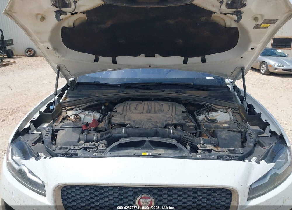 2019 JAGUAR F-PACE S VIN: SADCM2FV1KA368995