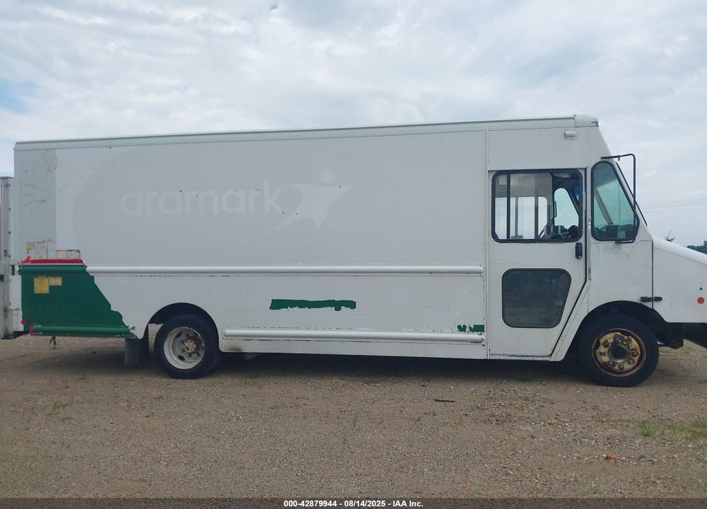 2010 FREIGHTLINER CHASSIS M LINE WALK-IN VAN VIN: 4UZAAPDU9ACAS1614