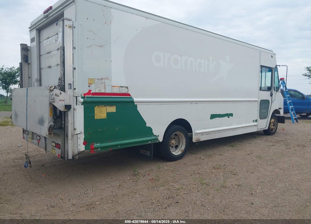 2010 FREIGHTLINER CHASSIS M LINE WALK-IN VAN VIN: 4UZAAPDU9ACAS1614