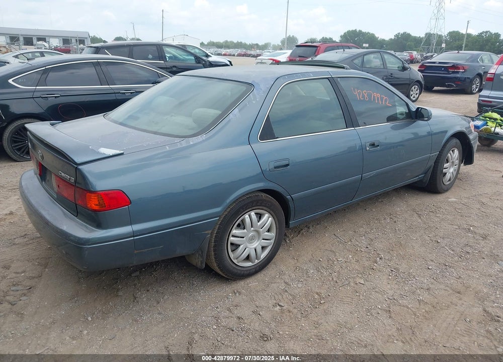 2001 TOYOTA CAMRY VIN: 4T1BG22K91U767303