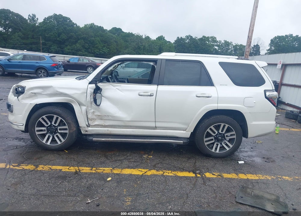 2014 TOYOTA 4RUNNER VIN: JTEBU5JR9E5172668