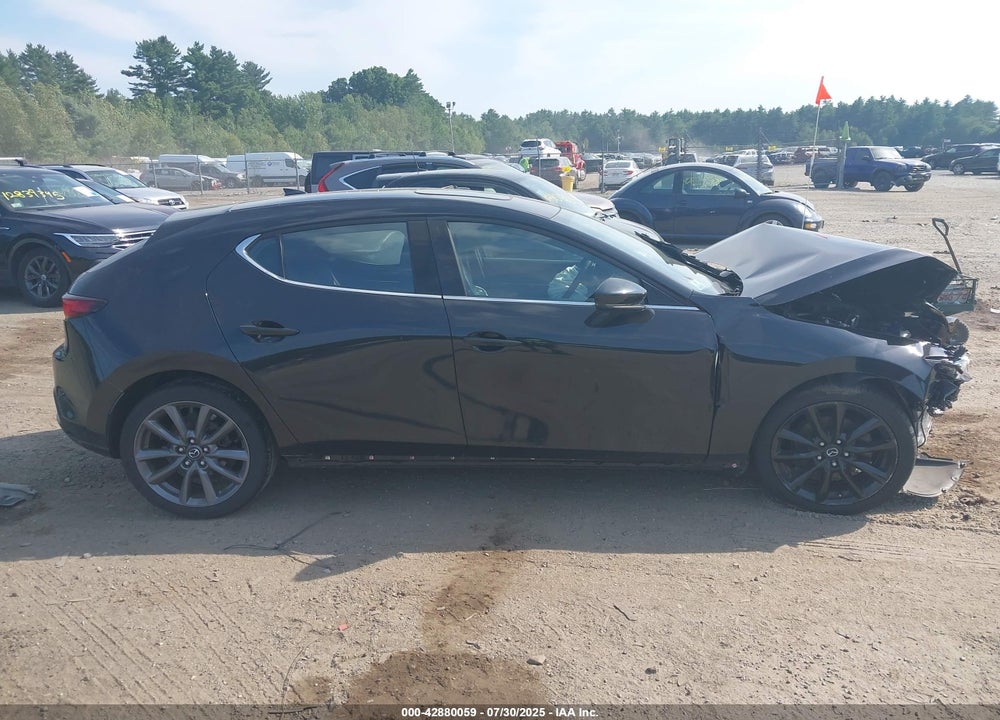 2019 MAZDA 3 VIN: JM1BPBNM4K1123132