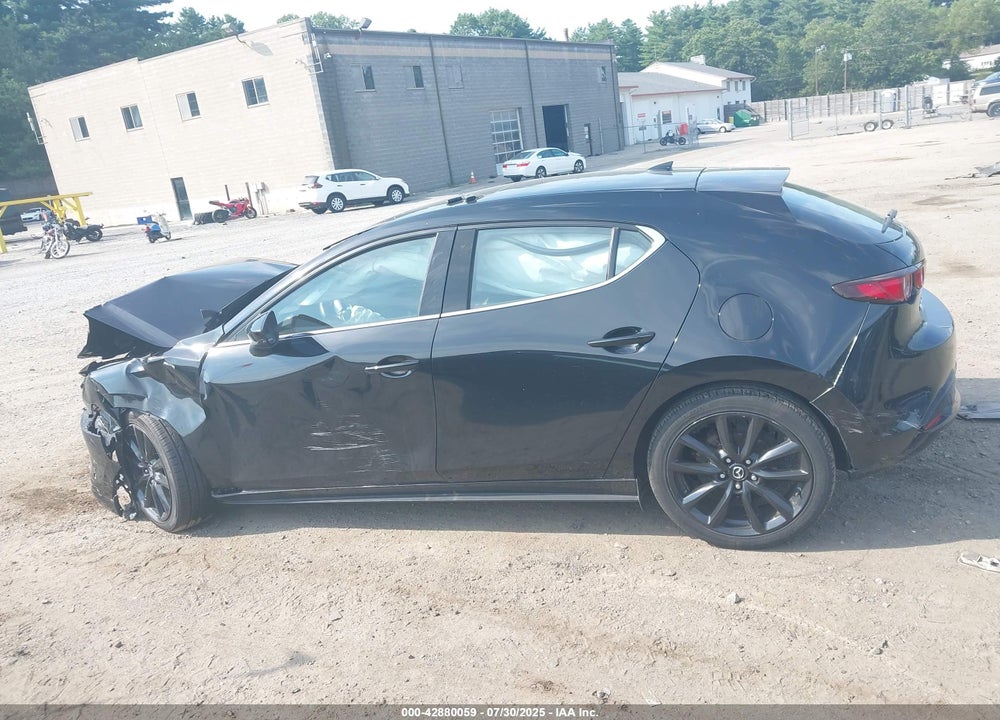 2019 MAZDA 3 VIN: JM1BPBNM4K1123132