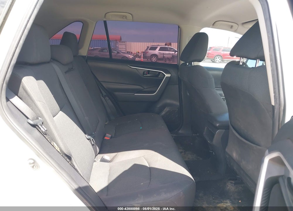 2021 TOYOTA RAV4 VIN: 2T3H1RFV0MW136248