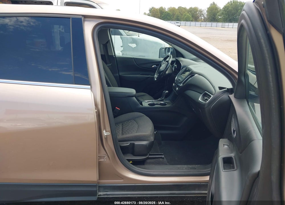 2019 CHEVROLET EQUINOX VIN: 2GNAXKEV4K6171545