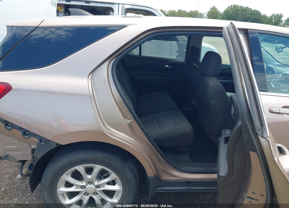 2019 CHEVROLET EQUINOX VIN: 2GNAXKEV4K6171545